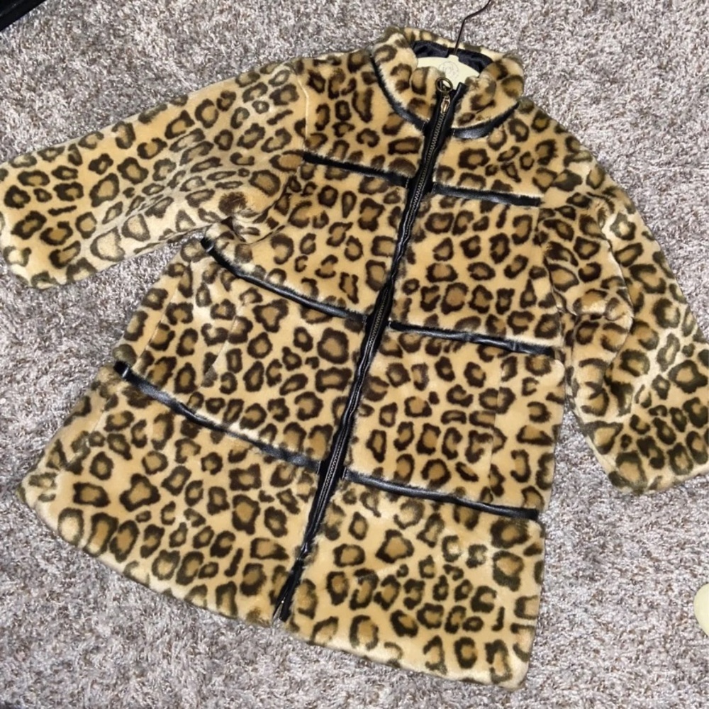 Girls cheetah leopard coat